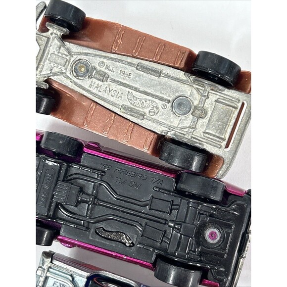 Hot Wheels Redline 1969 Pontiac Firebird ‘32 Ford Delivery Modern Chevelle - Picture 7 of 7